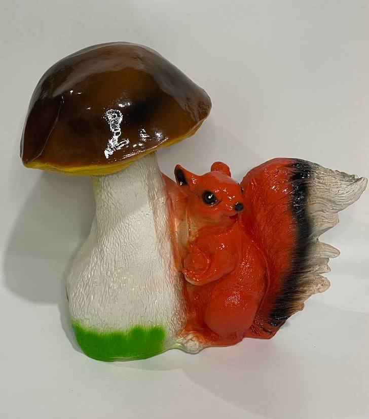 Белка под грибом (h=40*38 см)